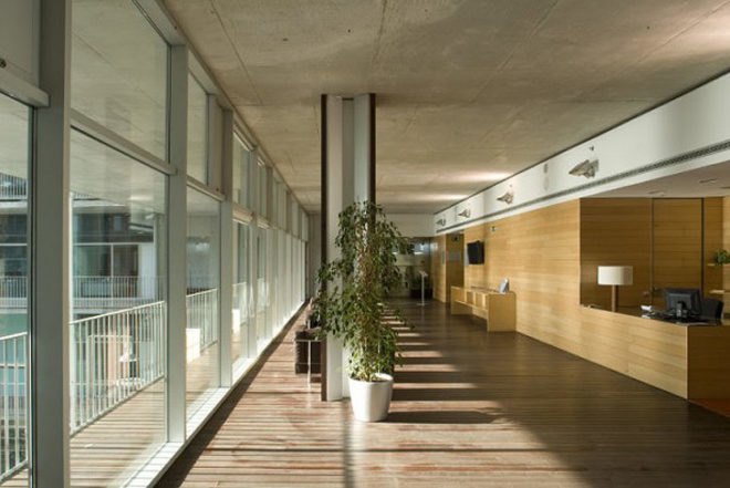 Pinearq, Brullet de Luna, Biomedical Research Park, Barcelona, energy efficient, Wood Louvers, red cedar, Architecture, Daylighting, Renewable Energy