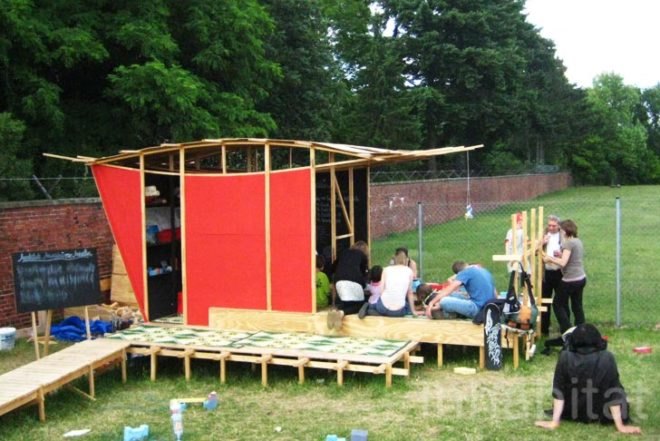 The World is Not Fair, Berlin, Tempelhof Airport, Experimental Architecture, Raumlabor Berlin, HAU theatre, re-appropriation, experimental, temporary architecture, Architecture, Art, Recycled Materials, Green Events