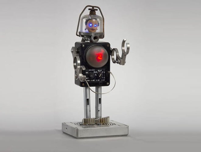 green design, eco design, sustainable design, Tal Avitzur, recycled robots, recycle art, eco art, salvage metal, scrap metal