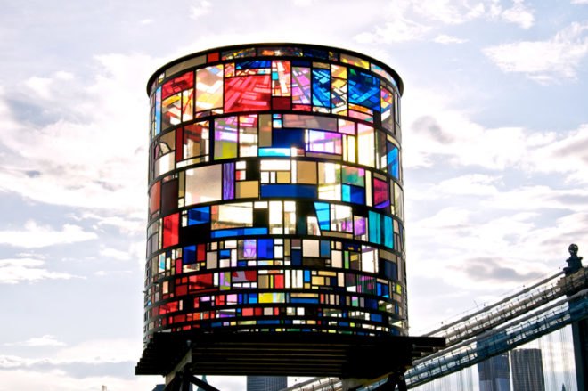 salvaged plexi glass, plexiglass, reclaimed plexigalss, water tank, water tank project, green art nyc, green art, eco art, green design, eco design, sustainable design, DUMBO, salvaged Plexiglas, Tom Fruin, The Water Tank Project, recycle art, eco art, salvaged materials nyc