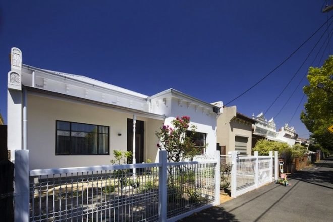 McBride Charles Ryan, Cloud House, Melbourne, Australia, daylighting, cross-ventilation, passive design, green renovation, green design, sustainable design, eco-design, sustainable upgrade
