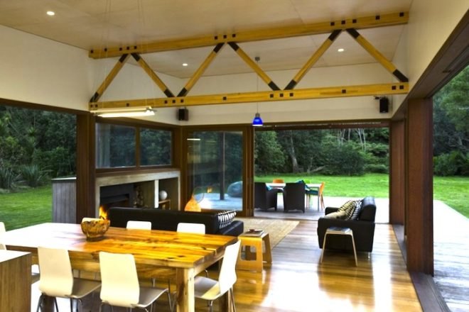 Crosson, Clarke and Carnachan, Great Barrier House, solar-powered, renewable energy, sustainable materials, green design, sustainable design, eco-design, water conservation, daylighting, New Zealand, Great Barrier Island, Low E Glass, timber,