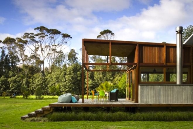 Crosson, Clarke and Carnachan, Great Barrier House, solar-powered, renewable energy, sustainable materials, green design, sustainable design, eco-design, water conservation, daylighting, New Zealand, Great Barrier Island, Low E Glass, timber,