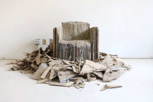 monocomplex, seoul, korea, cardboard chair, recycled cardboard chair, hyun-woo park, recycled furniture, cardboard furniture