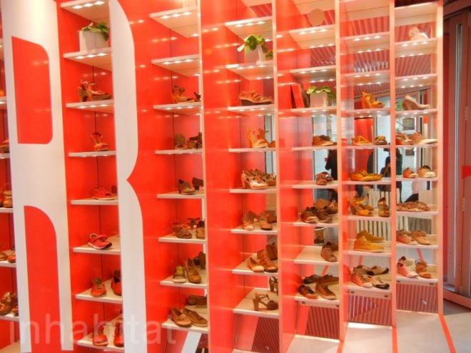 Camper, Shigeru Ban, Dean Maltz, Soho, paper, minimalism, green design, sustainable design, eco-design, Spanish shoemaker, retail, shopping, shigeru ban camper store, cardboard architecture, camper soho