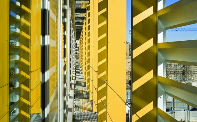 radio nacional de espana headquarters, ravetlllat-ribas, passive solar design, barcelona, poblenou neighborhood, solar thermal heat gain, daylighting