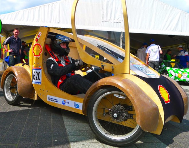 Aston University, Shell,shell eco marathon challenge, green transportation, cardboard car, hydrogen car, green car, plywood car