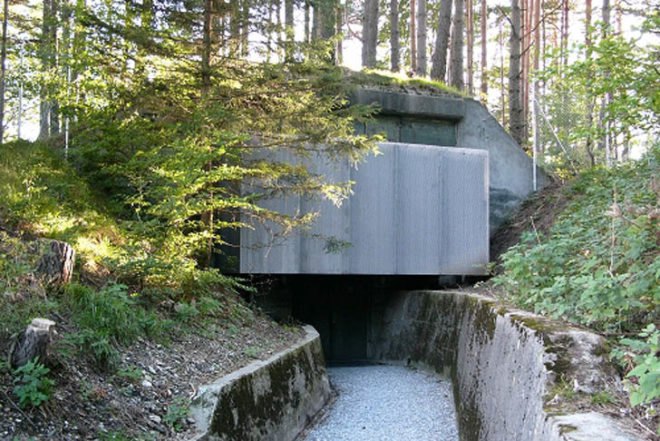Atelier-f, Cultural Center, Switzerland, Angebauter Tarnrucksack, recycled military shelter, bunker, cable car station, Architecture, Green Materials, locally sourced wood