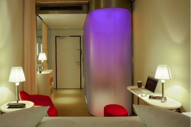 CitizenM Hotel, Glasgow, London, Concrete Architectural Associates, prefab hotel, modular hotel, prefab, eco hotel