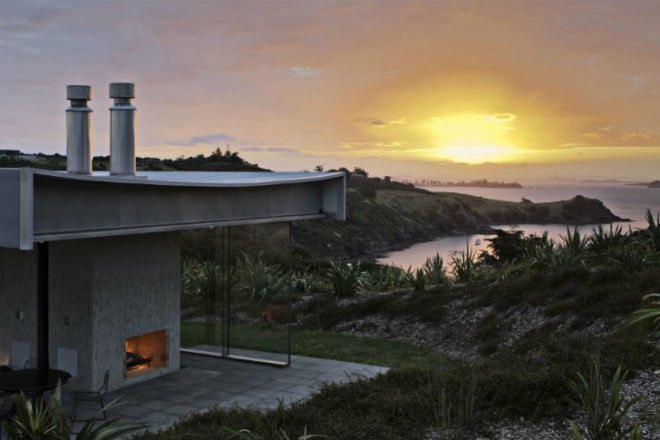 Island Retreat, Fearon Hay Architects, waiheke island, eco vacation home, eco home, solar power, new zealand