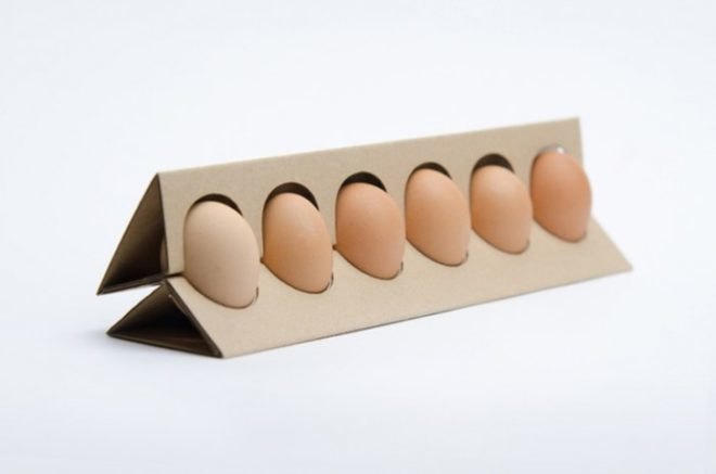 Otília Erdélyi, egg carton, cardboard design, envrionmentally friendly design, Moholy-Nagy University, simple design, redesign, egg box, cardboard egg box