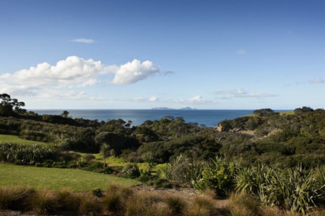 Tutukaka House, Crosson Clarke Carnachan, vacation home, beach home, eco home, daylighting, moveable shutters, new zealand