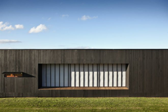 Tutukaka House, Crosson Clarke Carnachan, vacation home, beach home, eco home, daylighting, moveable shutters, new zealand
