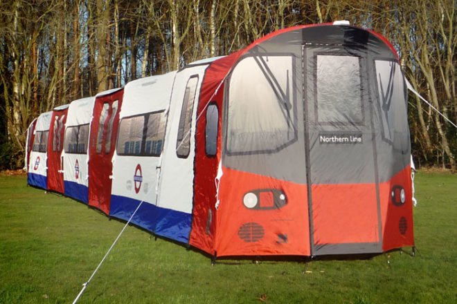 tent, portable shelter, temporary shelter, London Underground, Northern Line tent