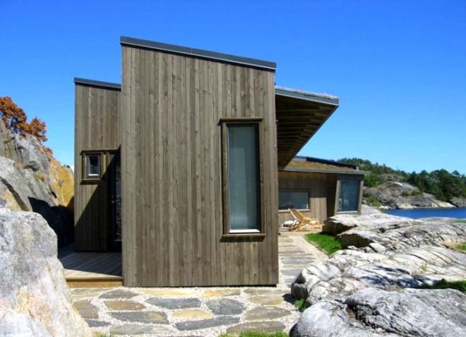 Skaara Architekter, Bulhomen Cabin, Oslo, Norway, green roof, living room, green renovation, cabin, waterside, green design, sustainable design, eco-design