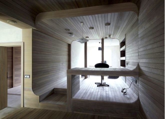 Peter Kostelov, natural light, daylighting, oak tube, Russia, Moscow, natural materials, timber, green design, sustainable design, green renovation, sustainable renovation