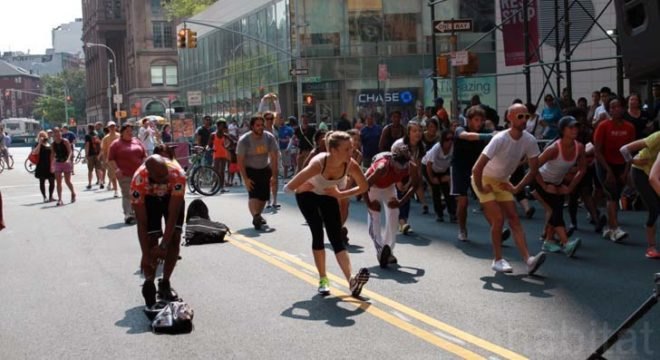 summer streets nyc, summer streets manhattan, manhattan, fitness, healthy recreation, sustainable transportation, biking, running, roller blading, New York City Department of Transportation