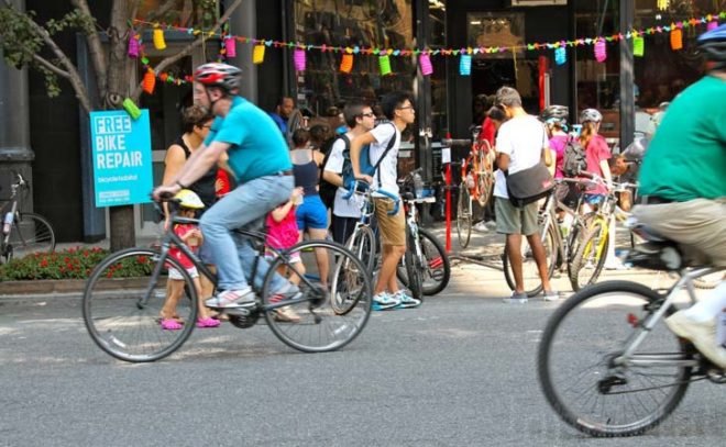 summer streets nyc, summer streets manhattan, manhattan, fitness, healthy recreation, sustainable transportation, biking, running, roller blading, New York City Department of Transportation