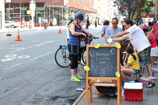 summer streets nyc, summer streets manhattan, manhattan, fitness, healthy recreation, sustainable transportation, biking, running, roller blading, New York City Department of Transportation