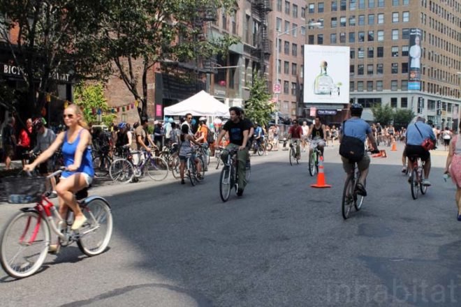 summer streets nyc, summer streets manhattan, manhattan, fitness, healthy recreation, sustainable transportation, biking, running, roller blading, New York City Department of Transportation