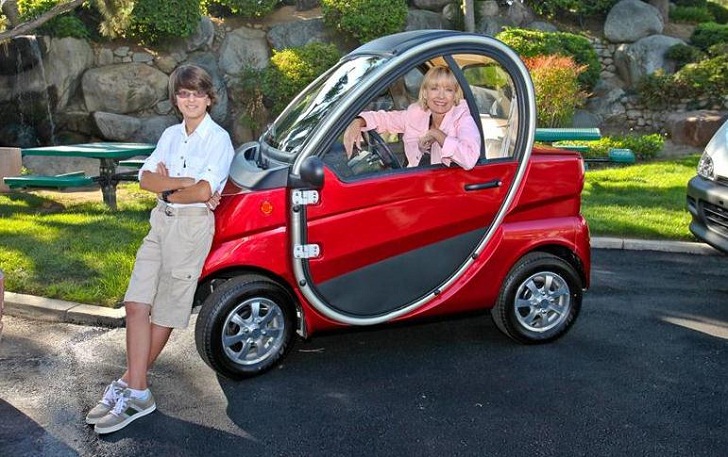 Alvarez Electric Motors, electric cars, electric trucks, green transportation, Ramon Alvarez, green car, electric vehicle, neighborhood electric vehicle