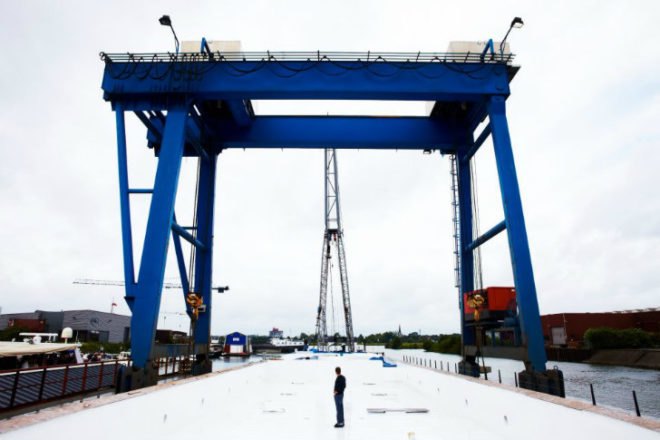 Badboot Opens, badboot, world's largest floating swimming pool, antwerp, swimming pool, Sculp(IT)