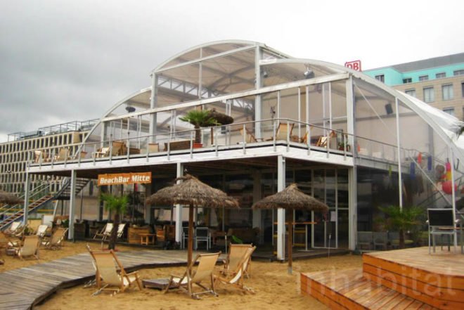 Mount Center, Beach Bar, parkour, Mitte, Berlin, Beach-volley, recycled materials, Beetle car, Trabants, Beach-Mitte, Noah ark, Architecture, Recycled Materials, green sport, Landscape Architecture, Interactive Objects,