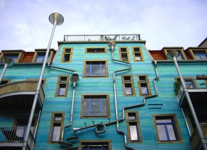 Annette Paul, Christopher Rossner, Andre Temple, Court of Water, Kunsthof Passage Dresden, Germany, downspouts, rainwater