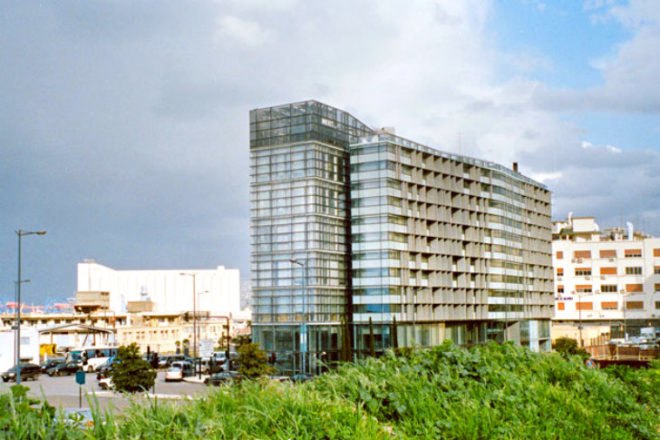 CMA-CGM Headquarters ,Nabil Gholam Architects, high performance facade, beirut, eco office, green office building,