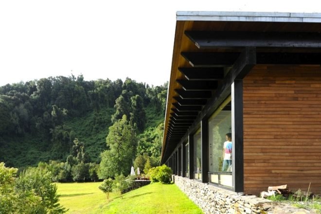 Izquierdo Lehman Architects, Chile, Santiago, Lake Rupanco, green roof, green design, sustainable design, eco-design, natural materials, insulation, natural ventilation, passive design