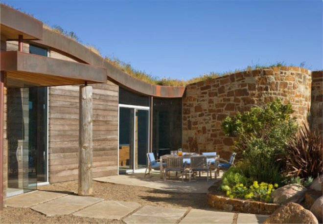 Dani Ridge House, Carver Schicketanz, big sur, earth bermed, green roof, green home, living roof