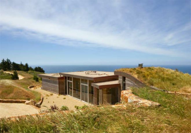 Dani Ridge House, Carver Schicketanz, big sur, earth bermed, green roof, green home, living roof