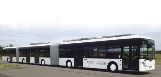 Dresden Germany Transit, Dresden Transit, AutoTram Extra Grand, Worlds largest bus, Technical University Dresden, Fraunhofer AutroTram, Fraunhofer Institute, mass transit, green transportation
