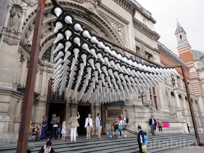 green design, eco design, sustainable design, Victoria & Albert Museum, London, South Kensington, Heatherwick Studio, Thomas Heatherwick, Cromwell Road, Designing the Extraordinary, recycled traffic cones, S3i, recycled sculpture