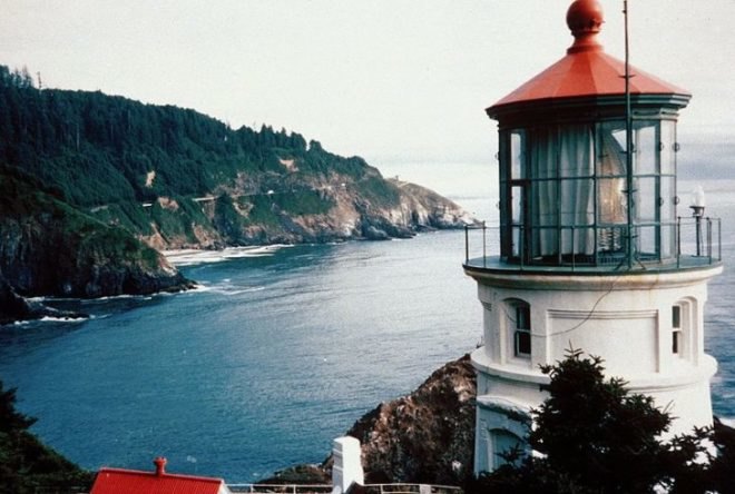 lighthouse, Oregon Coast, Pacific Ocean