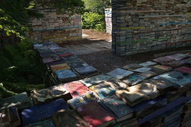 Thilo Folkerts, 100 Landschaftsarchitektur, Rodney LaTourelle, Quebec, Canada, Jardin de la Connaissance, mushrooms, decaying books, art, design, green design, sustainable design, experimental art