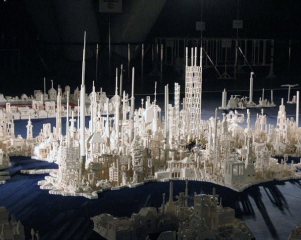 green design, eco design, sustainable design, LEGO, LEGO map, 1.8 million LEGOs, Build up Japan, GIant Japan Map, 50th Anniversary LEGO