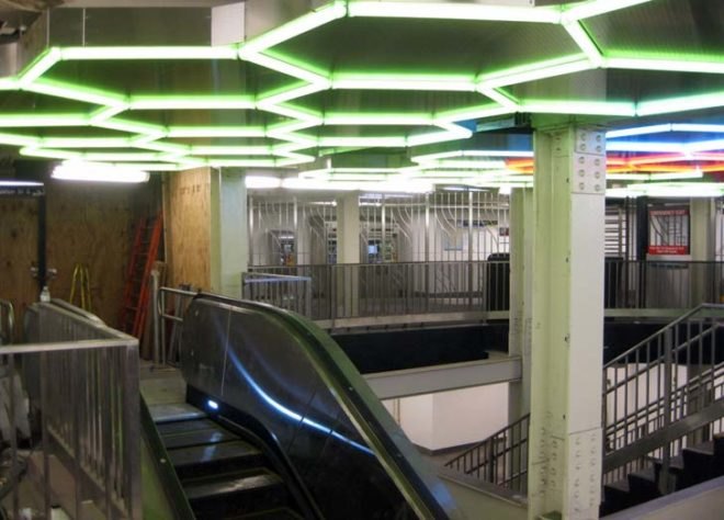 Leo Villareal, MTA, New York City Subway,subway art, Bleecker Street, Bleecker Street Station, Manhattan, Public Art, LED art,LED light installation, transportation, light sculpture