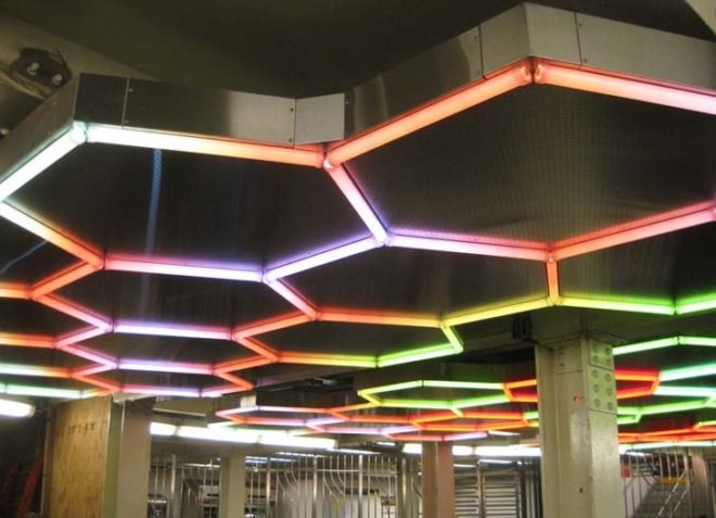 Leo Villareal, MTA, New York City Subway,subway art, Bleecker Street, Bleecker Street Station, Manhattan, Public Art, LED art,LED light installation, transportation, light sculpture