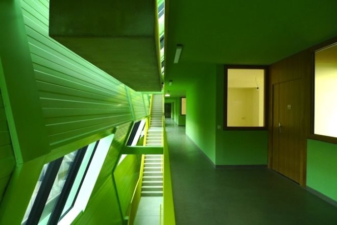 Mühlgrund, passive house, ARTEC Architekten, vertical garden, green design, sustainable design, solar shades, Austria, Vienna, daylighting, energy efficiency