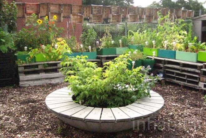 Amsterdam, Proef Restaurant, sustainable food, Grade II Listed building, edible flower garden, Marije Vogelzang, Piet Hekker, organic food, local food, Claartje Lindhout, Westerpark, Dutch design, the Netherlands, Architecture, green Interiors, Sustainable Food, recycled pallets, Recycled Materials,