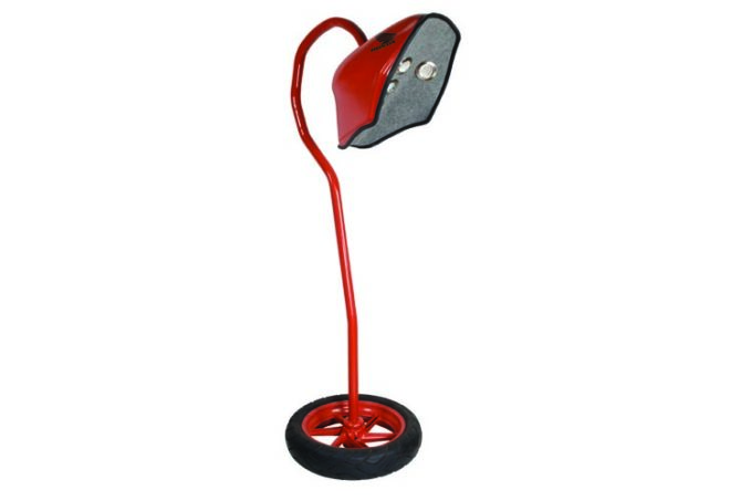 recycling, reuse, repurposing car parts, car part furniture, functional art from car parts, art from car parts, junkyard art, junkyard furniture, ronen tinman, ronen wasserman, tinman studio, dented cart parts, stories in old car parts