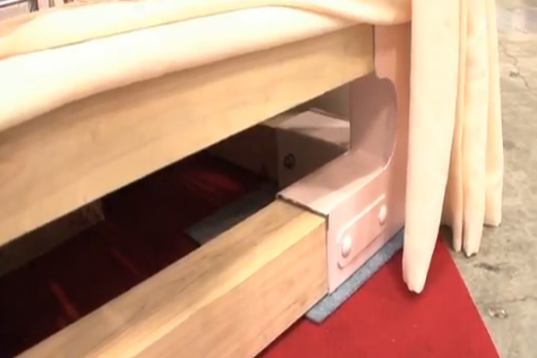 shinko industries, wood luck bed, earthquake, earthquake proof bed, earthquake shelter, earthquake debris, bed,