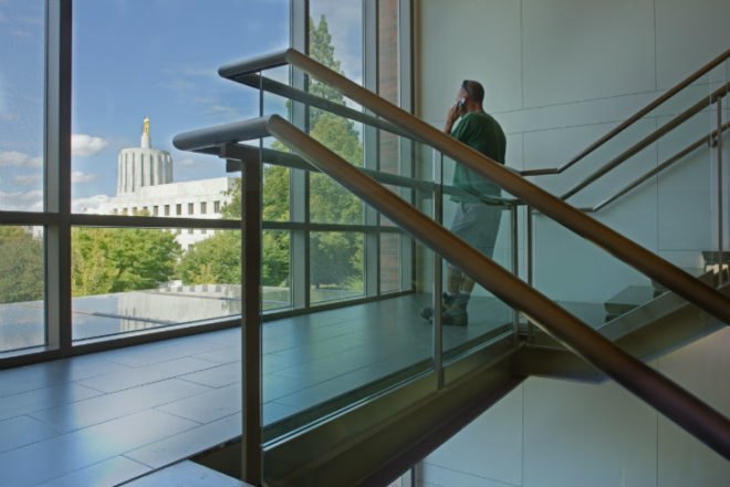 Willamette University, Ford Hall, Hennebery Eddy Architects, leed gold academic building, 2030 challenge design award, eco university