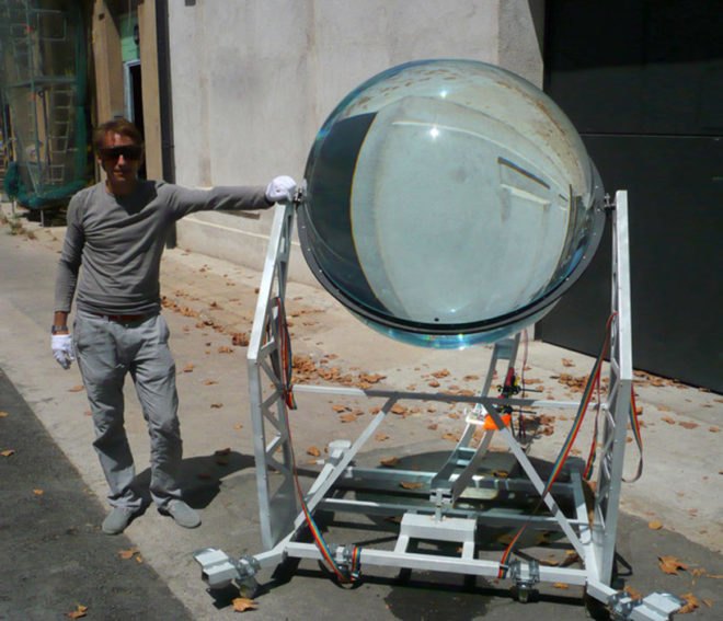 rawlemon, ß.torics system, André Broessel, Alternative energy, renewable energy, solar power, lunar power, photo-voltaic dual axis, spherical technologies, "sustainable architecture", sustainable energy