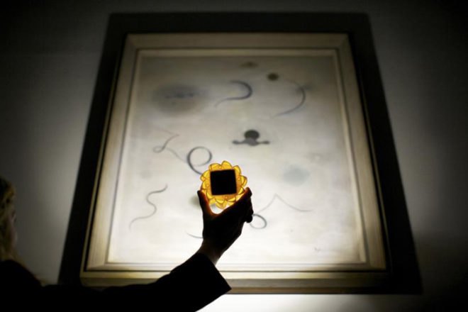 Solar Lamp, Solar Power, Little Sun, Olafur Eliasson, Tate Modern, little sun lamp, solar powered lighting, lighting for developing countries, solar lamps for developing countries, solar lamps for 3rd world, solar powered ligthing solutions