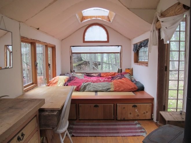 small spaces, natural homes, wagon life, caravan house, home on wheels, perfect writers retreat
