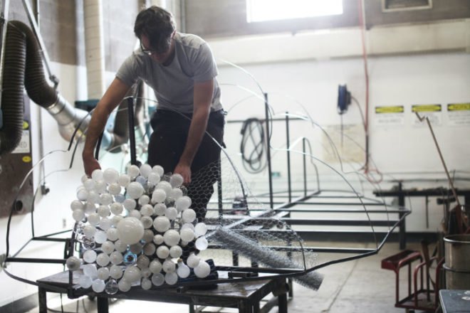 Cloud, Caitlind Brown, reclaimed bulbs, eco art, green lighting, incandescent bulbs, nuit blanche calgary