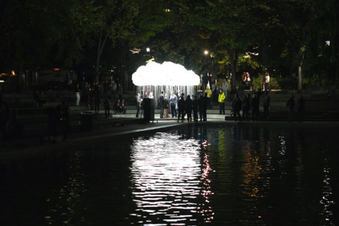 Cloud, Caitlind Brown, reclaimed bulbs, eco art, green lighting, incandescent bulbs, nuit blanche calgary
