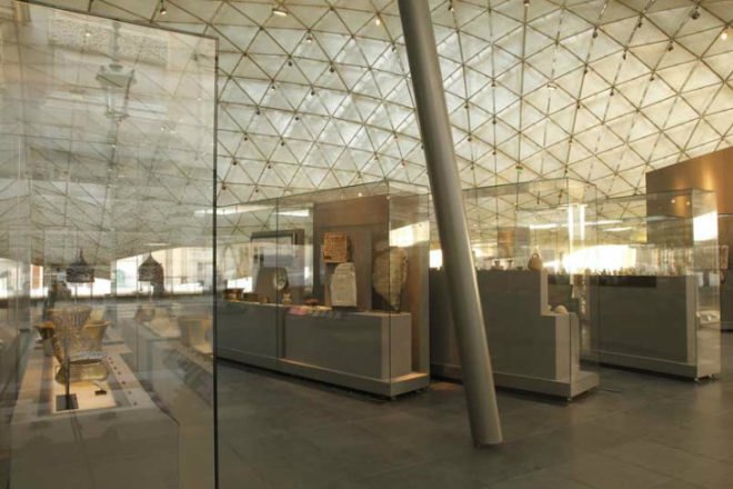 Department of Islamic Arts, Mario Bellini, Rudy Ricciotti, Louvre, daylighting, eco museum, golden roof